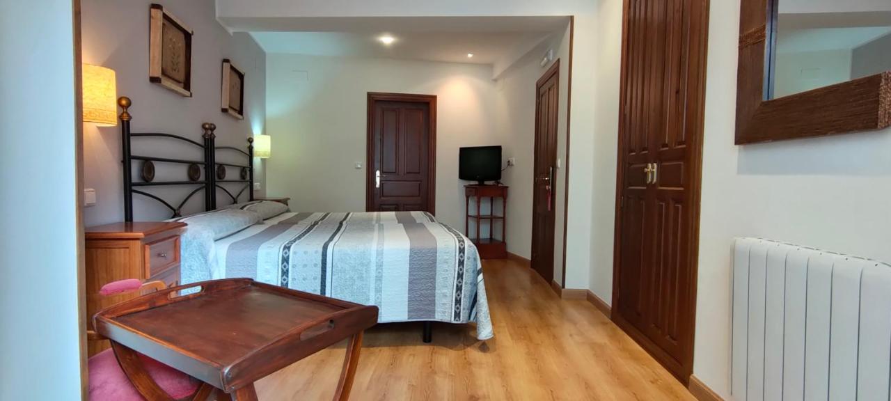 Hotel Rural La Plaza Caso Eksteriør billede