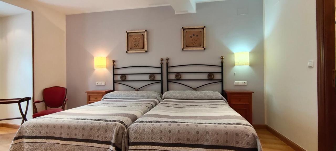 Hotel Rural La Plaza Caso Eksteriør billede