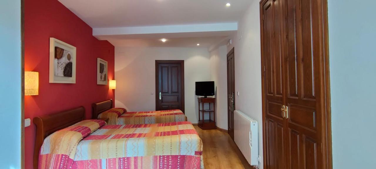 Hotel Rural La Plaza Caso Eksteriør billede