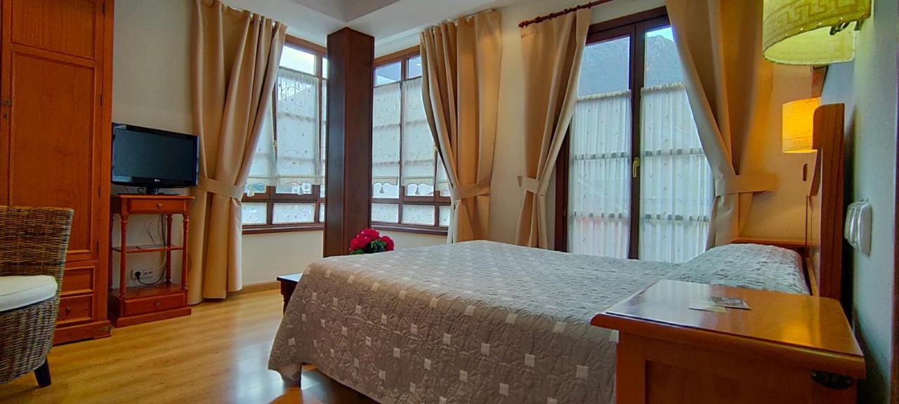 Hotel Rural La Plaza Caso Eksteriør billede