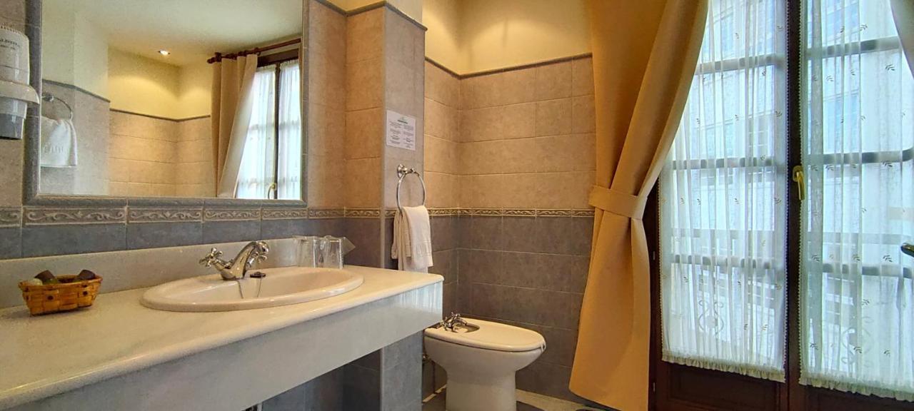 Hotel Rural La Plaza Caso Eksteriør billede
