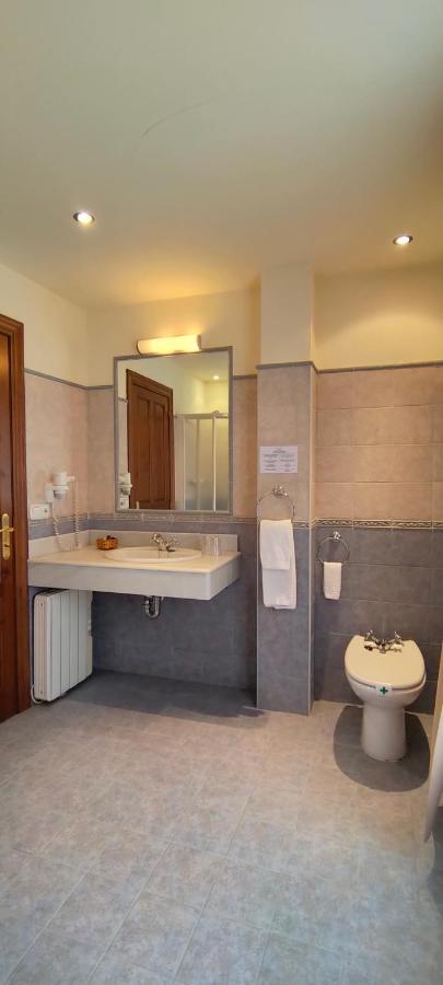 Hotel Rural La Plaza Caso Eksteriør billede