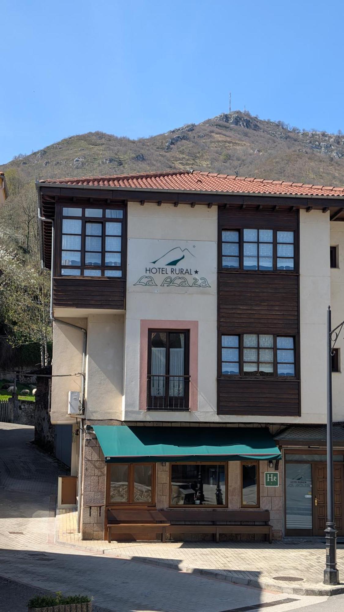 Hotel Rural La Plaza Caso Eksteriør billede